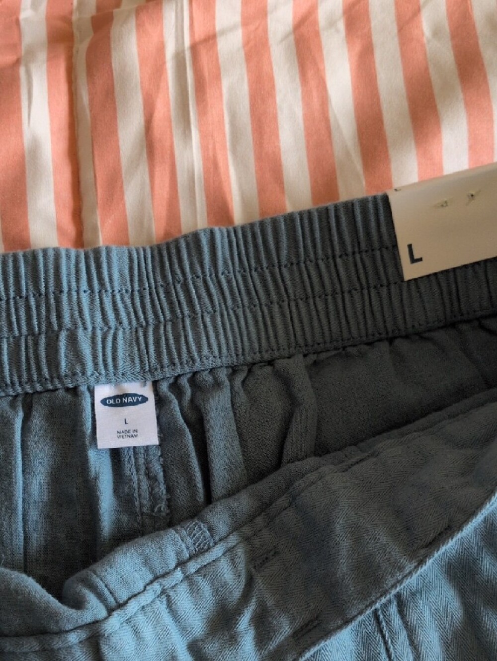 Old Navy Blue Drawstring Athletic Shorts - Picture 4 of 6